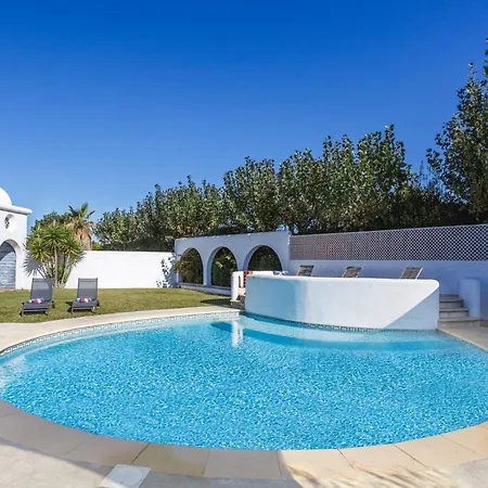 Villa Les Arches By
