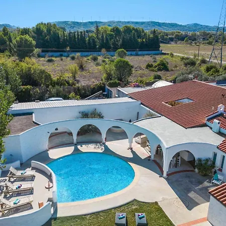 Villa Les Arches By