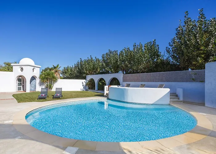 فيلة Les Arches By