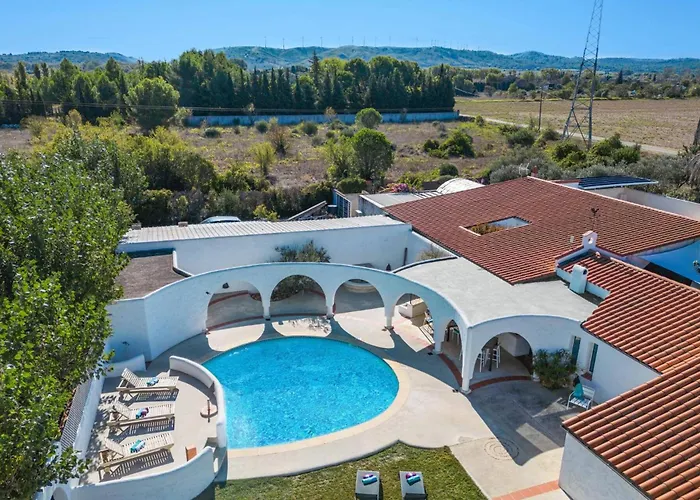 فيلة Les Arches By